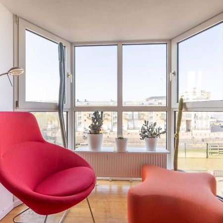 Sunny Maisonette With Views Over Canary Wharf, London Londres Exterior foto