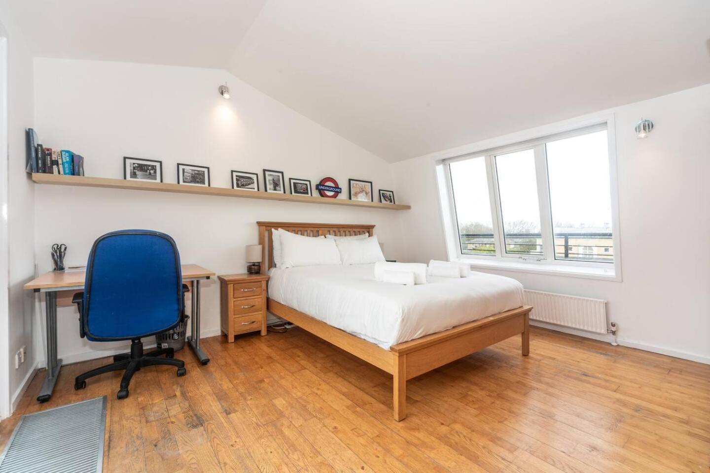 Sunny Maisonette With Views Over Canary Wharf, London Londres Exterior foto