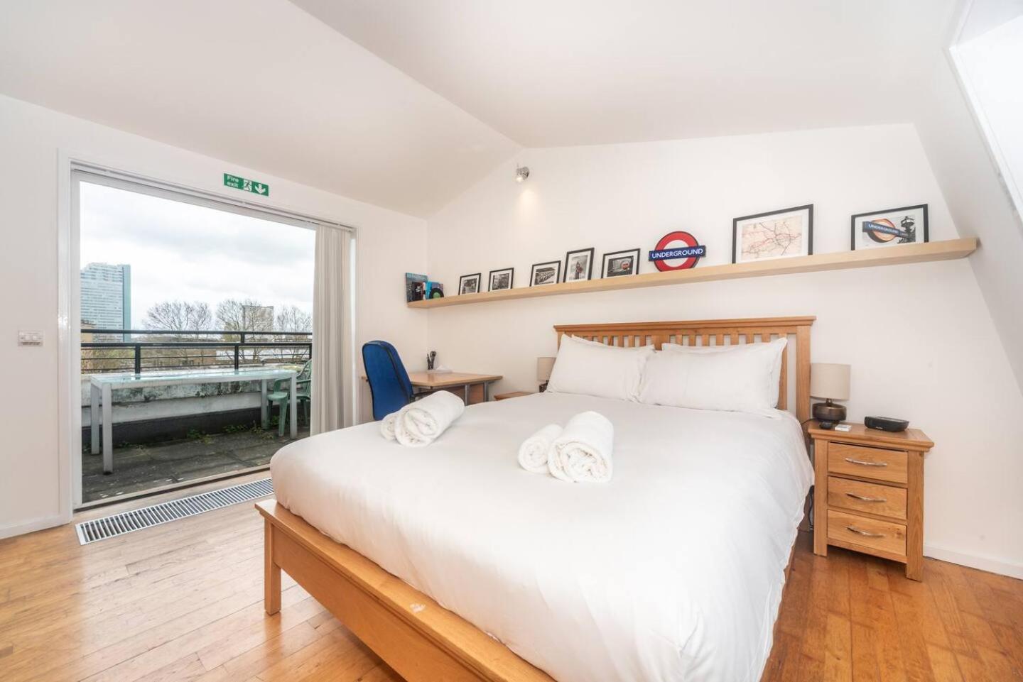 Sunny Maisonette With Views Over Canary Wharf, London Londres Exterior foto
